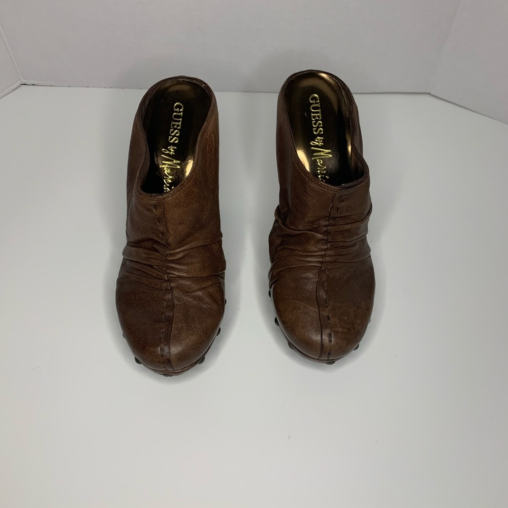 GUESS by Marciano Women's  Leather Clog Size 5.5